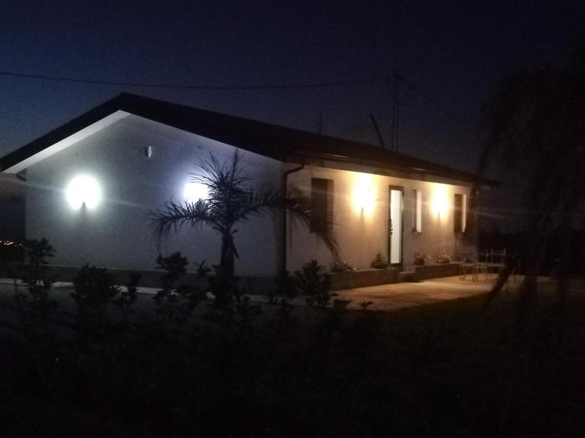 B&B Borgo Lando Барселона-Поцо ди Гото Екстериор снимка